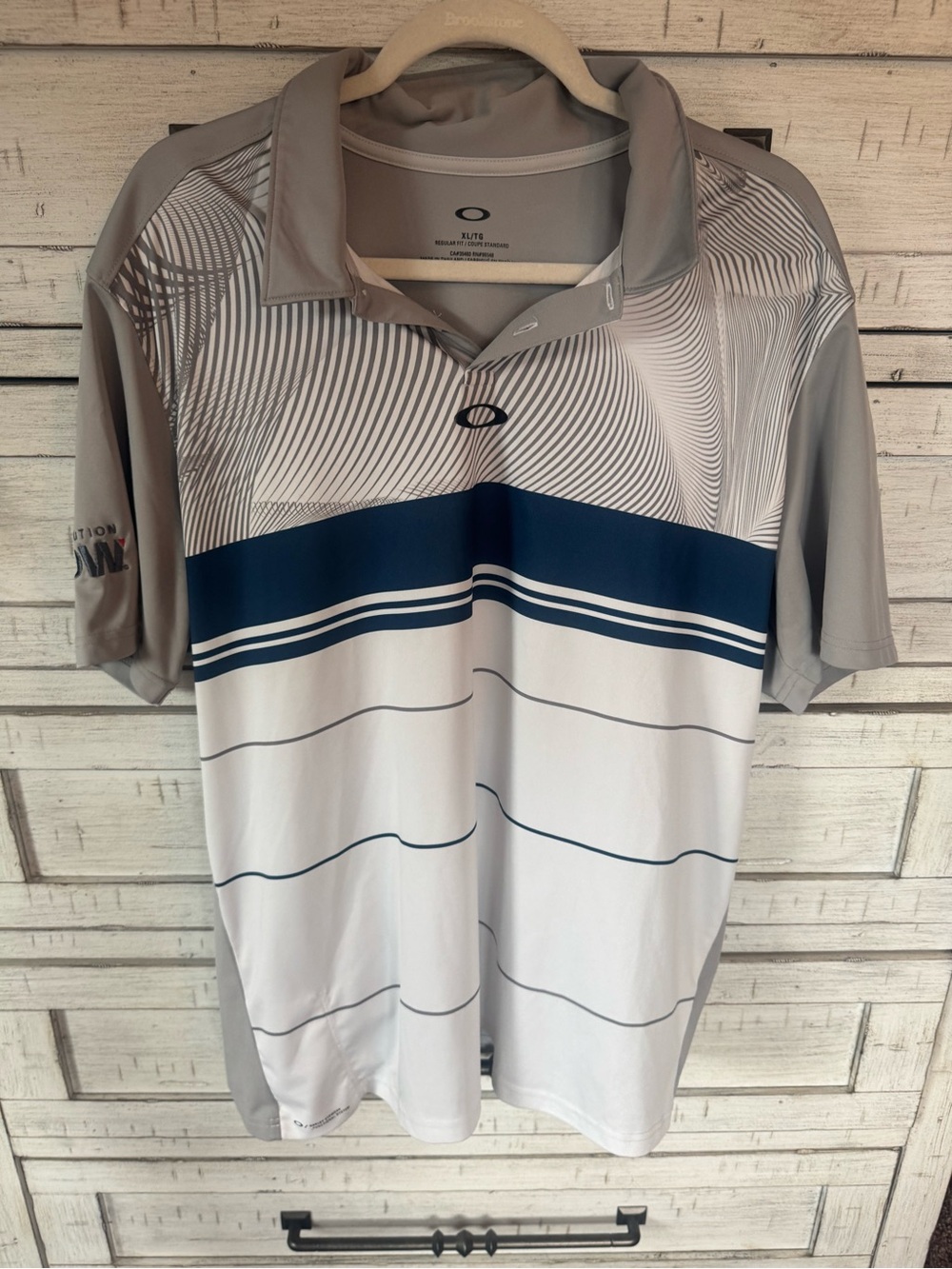 Oakley Men’s Grey, White and Navy Performance Polo